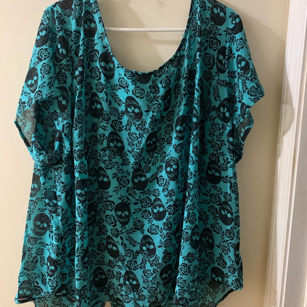 Blouse - Picture 2 of 3